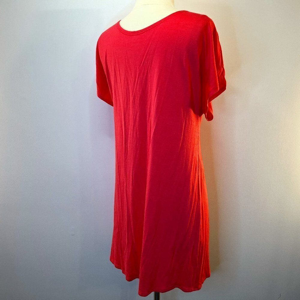 LM BEACH Women's Coral Rayon Beach Cover-up - Size Medium - NWT.